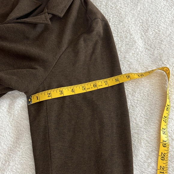 Women’s Liz Claiborne Dark Brown Blazer Jacket Size Petite L, Pre-owned - Picture 8 of 8